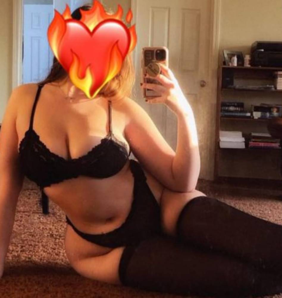 Avcılar Escort Nur İle Dokunuşlarla Şehvet Dolu Bir Gece